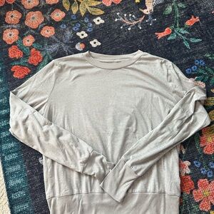 Vuori Light Gray Long Sleeve Tee